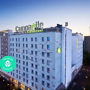 カンパニール ヴァルソヴィ ホテル
