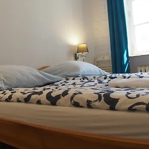  Hostel Chmielna 5 Rooms&apartments