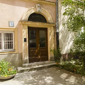 Krakowskie Przedmieście Night&day Apartament