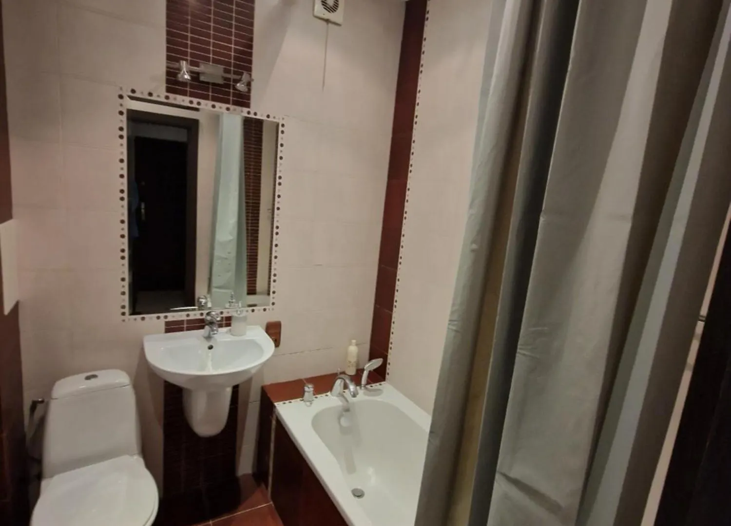 Chmielna Str Apartment Warsaw