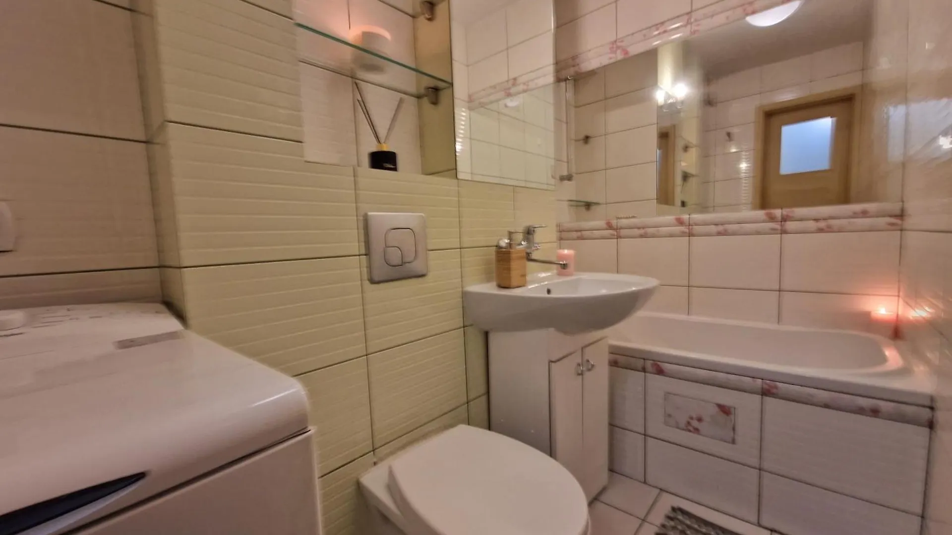 Chmielna Str Apartment Warsaw 0*,