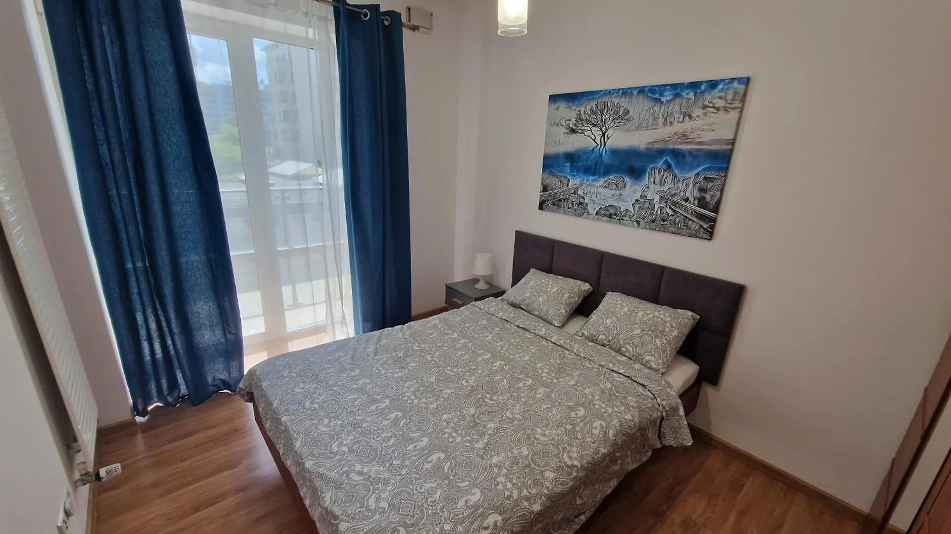 Chmielna Str Apartment Warsaw