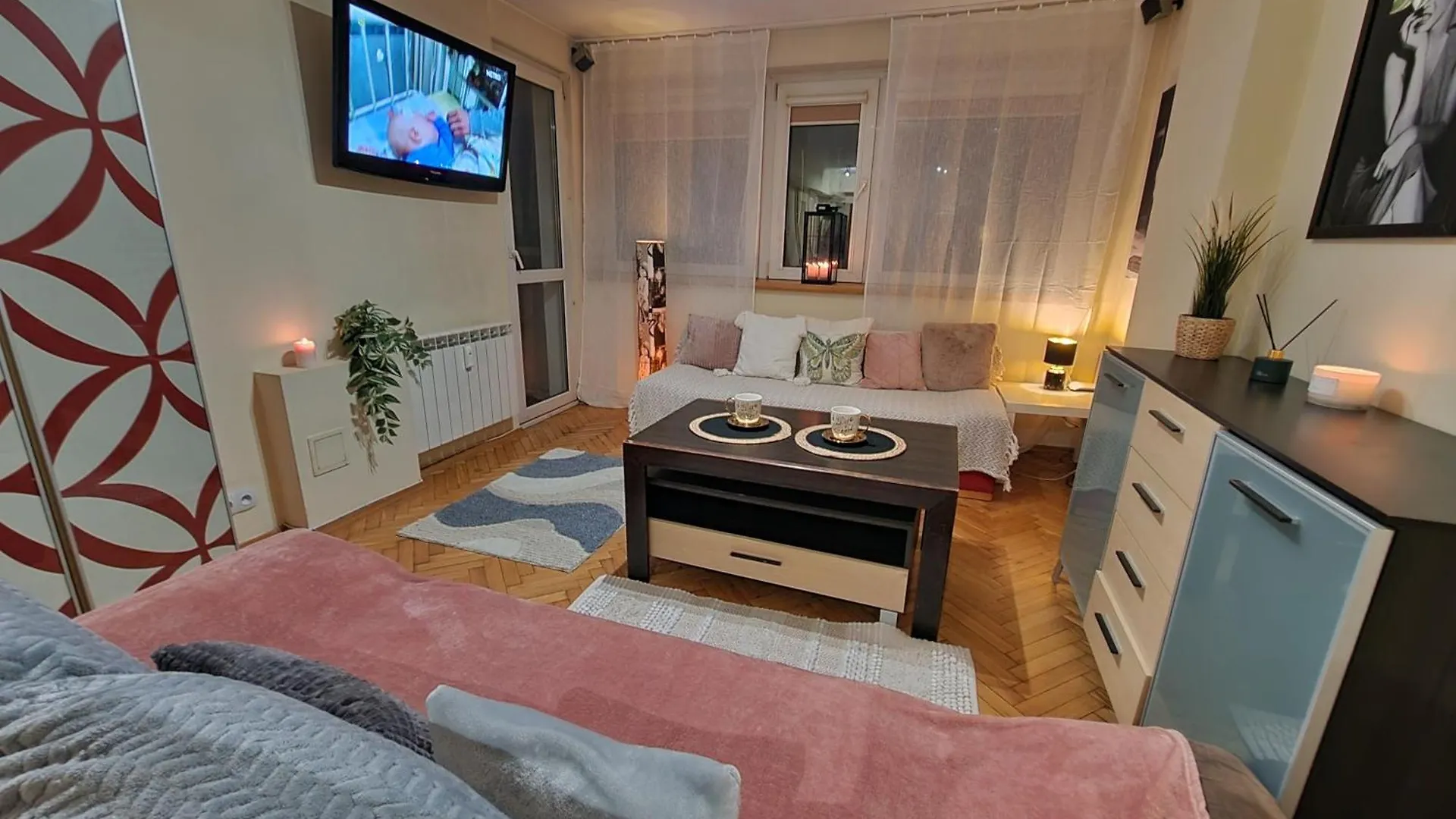 Chmielna Str Apartment Warsaw Poland